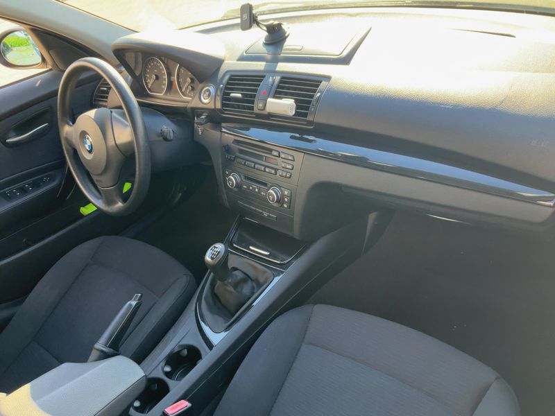 BMW 1er 118i 2007 – снимка 17