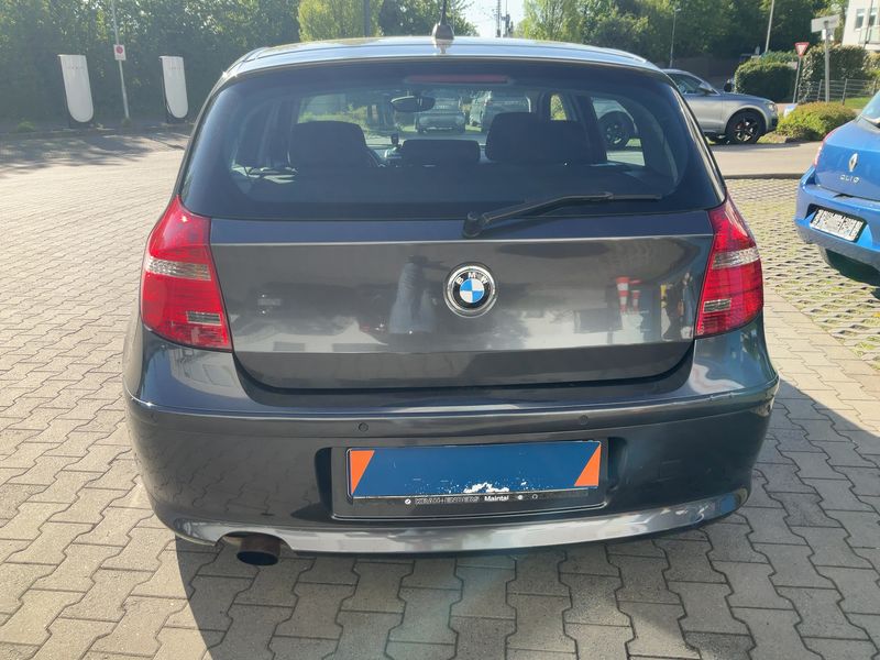 BMW 1er 118i 2007 – снимка 7