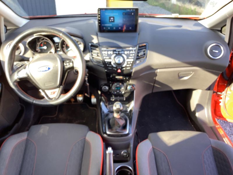 Ford Fiesta 1.0 EcoBoost Sport 2015 – снимка 17