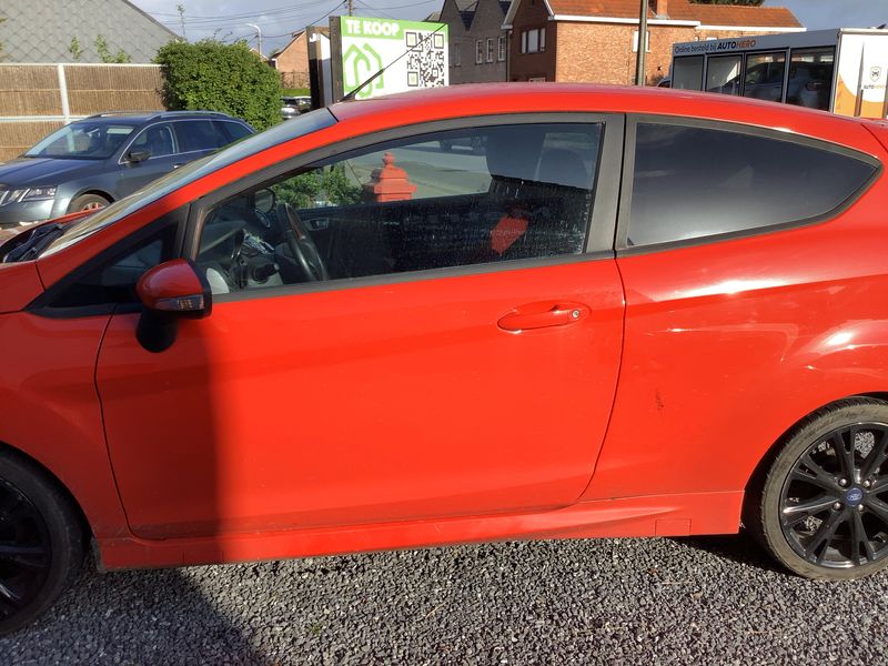 Ford Fiesta 1.0 EcoBoost Sport 2015 – снимка 4