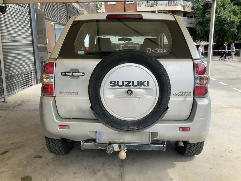 Suzuki Grand Vitara 1.9 DDiS JX 2006 – снимка 7