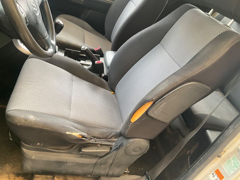 Suzuki Grand Vitara 1.9 DDiS JX 2006 – снимка 38