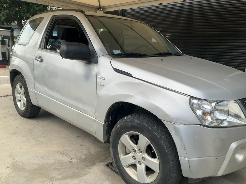 Suzuki Grand Vitara 1.9 DDiS JX 2006 – снимка 12
