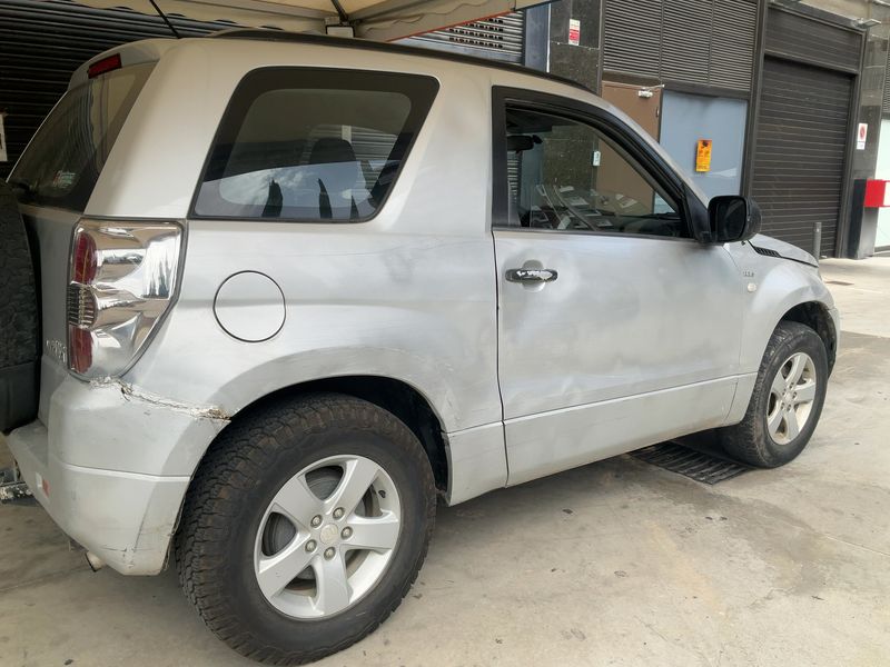 Suzuki Grand Vitara 1.9 DDiS JX 2006 – снимка 10