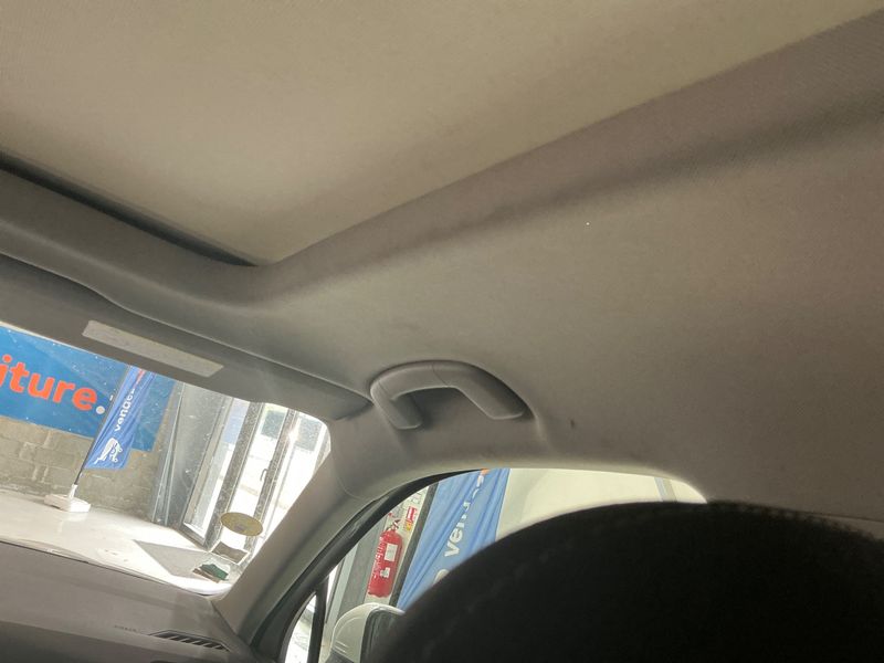Volkswagen Tiguan 2.0 TDI Carat Exclusive BlueMotion Tech 2017 – снимка 26
