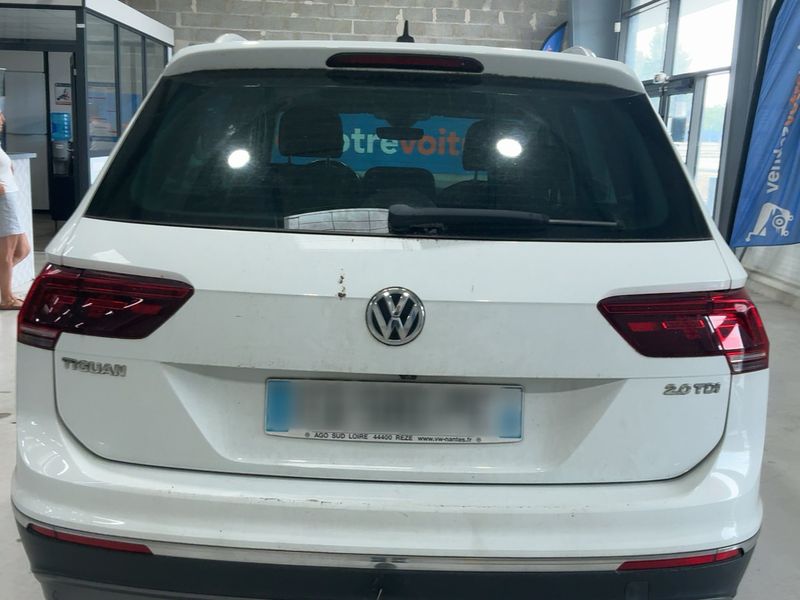 Volkswagen Tiguan 2.0 TDI Carat Exclusive BlueMotion Tech 2017 – снимка 7