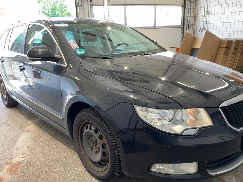 Skoda Superb 2.0 TDI Elegance 2013 – снимка 12