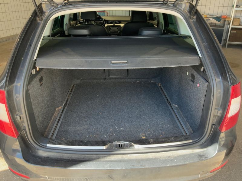 Skoda Superb 2.0 TDI Elegance 2013 – снимка 15