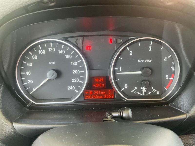 BMW 1er 118d 2007 – снимка 4
