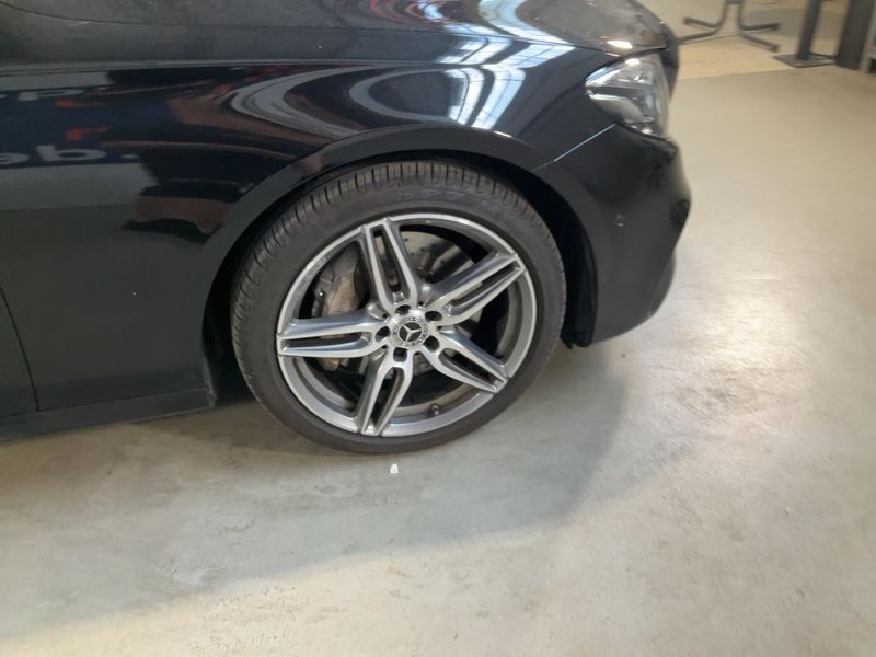 Mercedes-Benz E-Klasse E 350 d T AMG Line 2019 – снимка 11