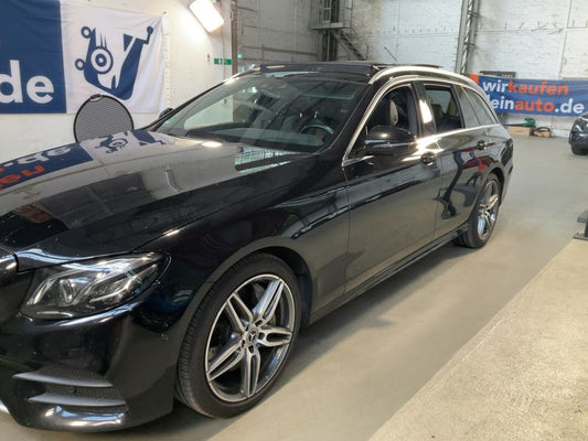 Mercedes-Benz E-Klasse E 350 d T AMG Line 2019 – снимка 2
