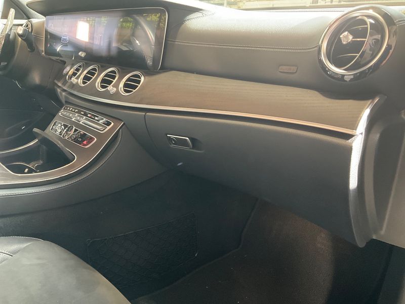 Mercedes-Benz E-Klasse E 350 d T AMG Line 2019 – снимка 22