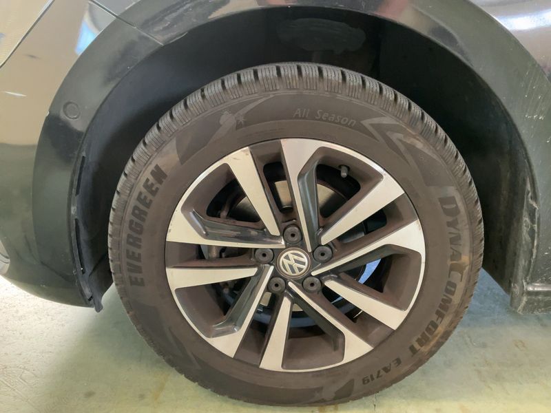 Volkswagen Polo 1.0 TSI IQ.DRIVE 2019 – снимка 3