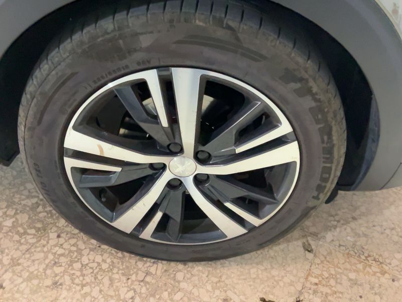 Peugeot 3008 1.5 Blue-HDi GT Line 2018 – снимка 11