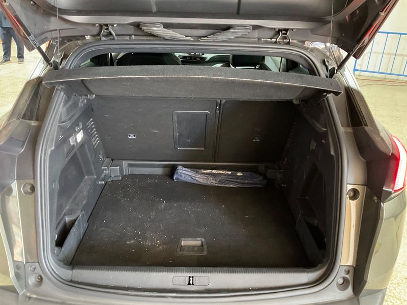 Peugeot 3008 1.5 Blue-HDi GT Line 2018 – снимка 15