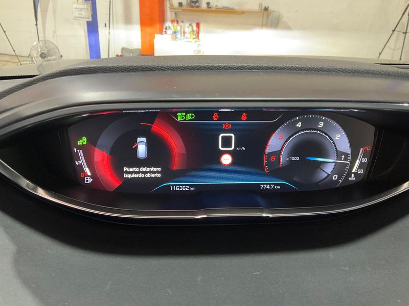 Peugeot 3008 1.5 Blue-HDi GT Line 2018 – снимка 18