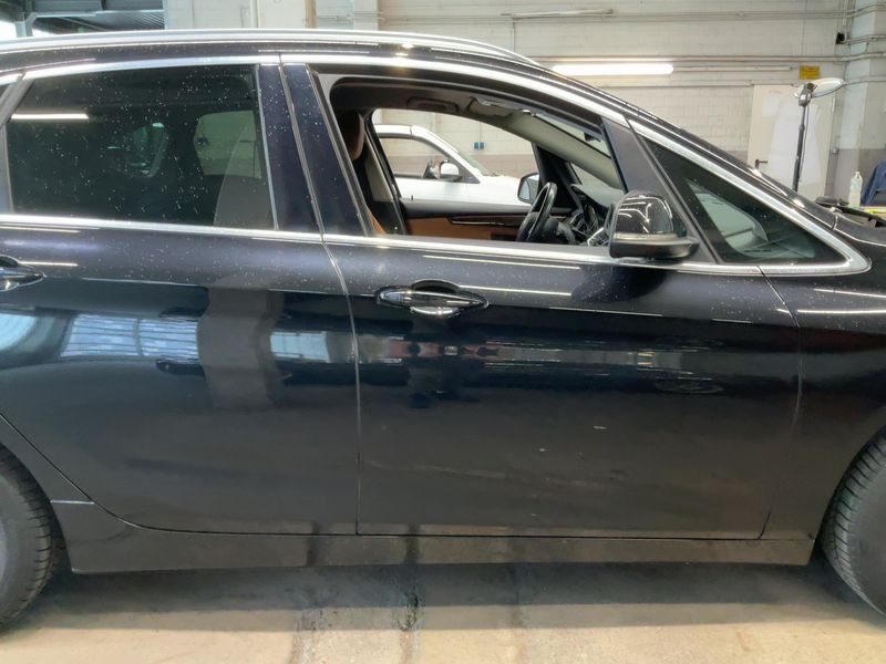 BMW 2er 220i Active Tourer Luxury Line 2015 – снимка 10