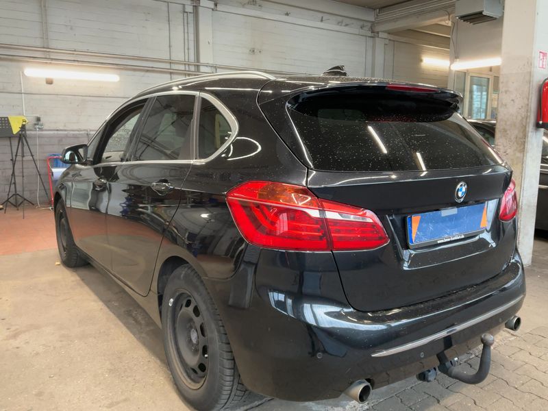 BMW 2er 220i Active Tourer Luxury Line 2015 – снимка 6