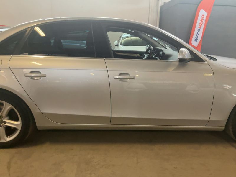 Audi A4 2.0 TDI Ambiente 2015 – снимка 7