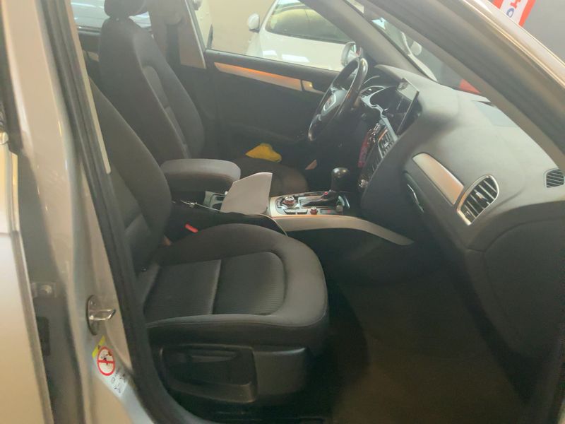 Audi A4 2.0 TDI Ambiente 2015 – снимка 11