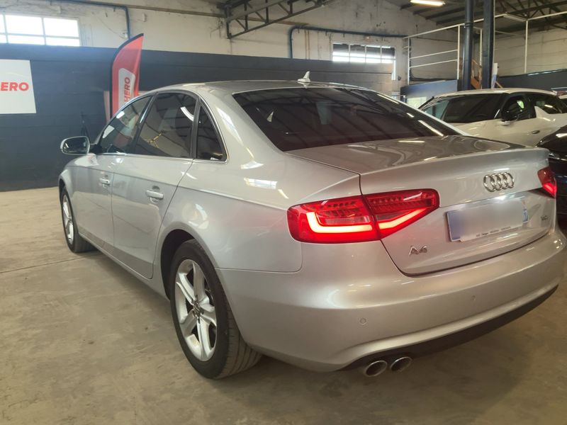 Audi A4 2.0 TDI Ambiente 2015 – снимка 3