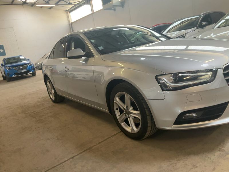 Audi A4 2.0 TDI Ambiente 2015 – снимка 8