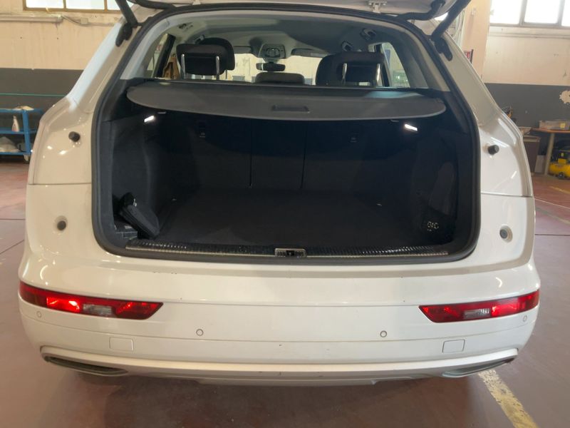 Audi Q5 40 TDI quattro Sport 2019 – снимка 15