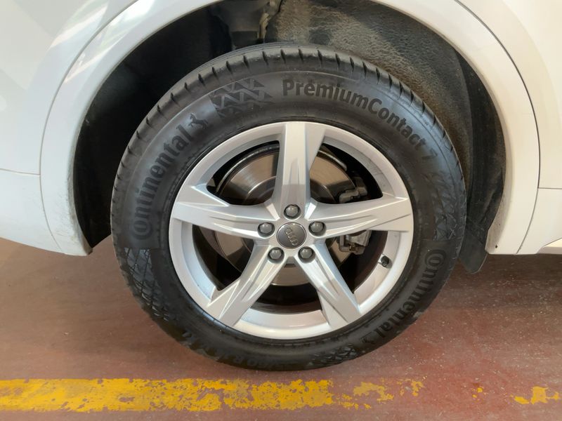 Audi Q5 40 TDI quattro Sport 2019 – снимка 9