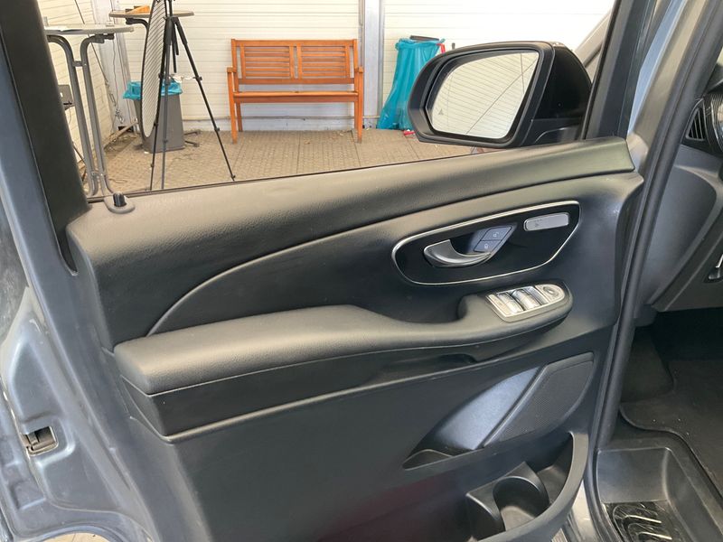 Mercedes-Benz V-Klasse V 250 d EDITION lang 2020 – снимка 35