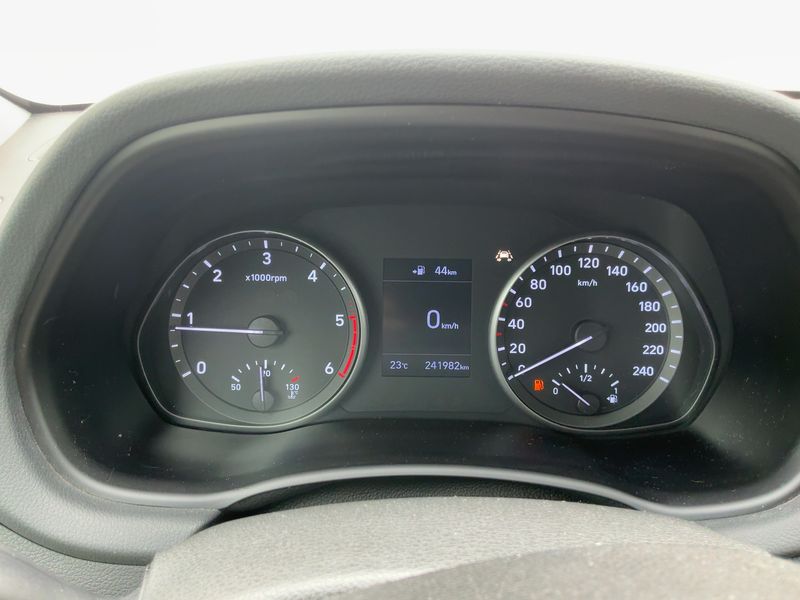 Hyundai i30 1.6 CRDi Trend 2020 – снимка 13