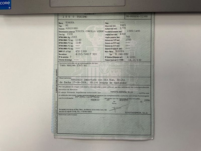 Toyota Corolla Verso 2.2 D-4D D-Cat Sol 2006 – снимка 6