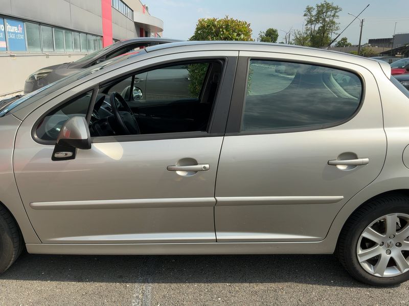 Peugeot 207 1.6 Feline 2008 – снимка 4