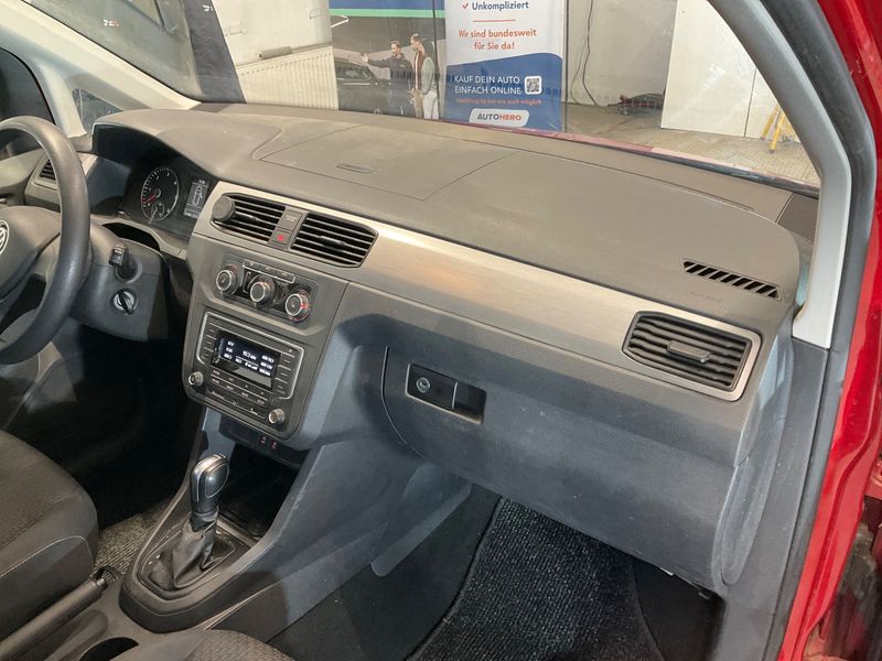 Volkswagen Caddy 2.0 TDI Trendline 4Motion BlueMotion Tech 2017 – снимка 39