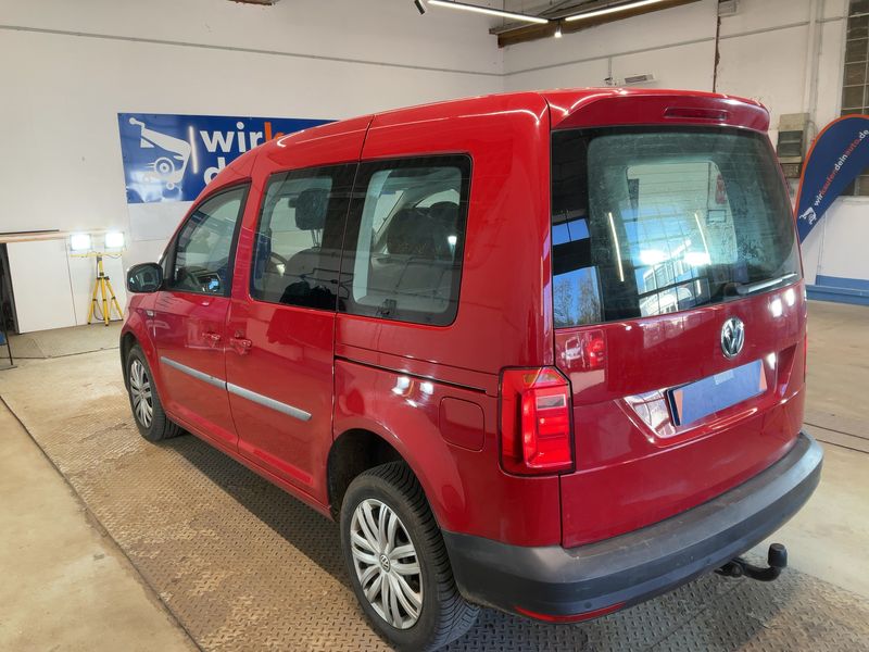 Volkswagen Caddy 2.0 TDI Trendline 4Motion BlueMotion Tech 2017 – снимка 6