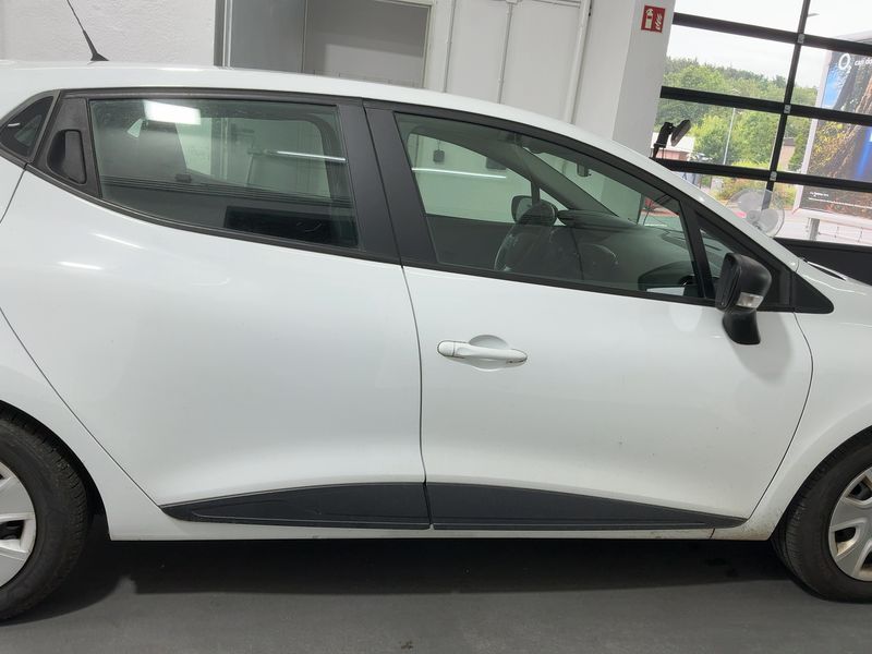 Renault Clio 1.2 Life 2016 – снимка 10