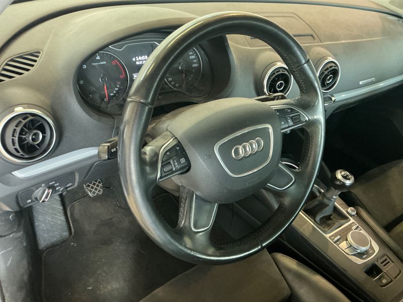 Audi A3 Sportback 2.0 TDI quattro Ambiente 2014 – снимка 35