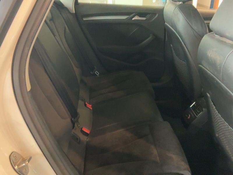 Audi A3 Sportback 2.0 TDI quattro Ambiente 2014 – снимка 20