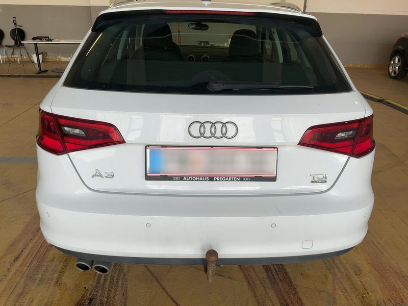 Audi A3 Sportback 2.0 TDI quattro Ambiente 2014 – снимка 7