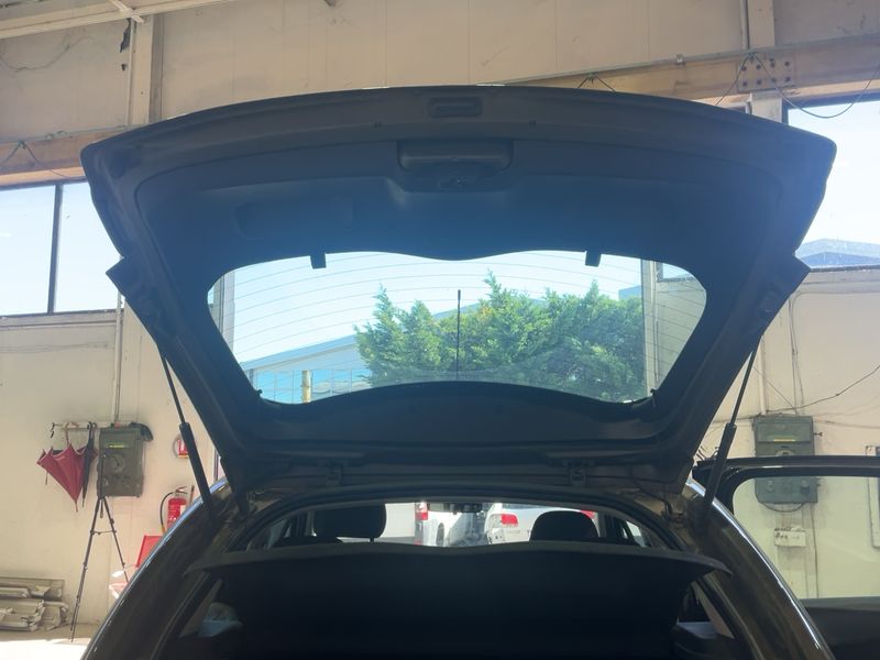 Citroen C3 1.6 HDi Confort 2012 – снимка 15