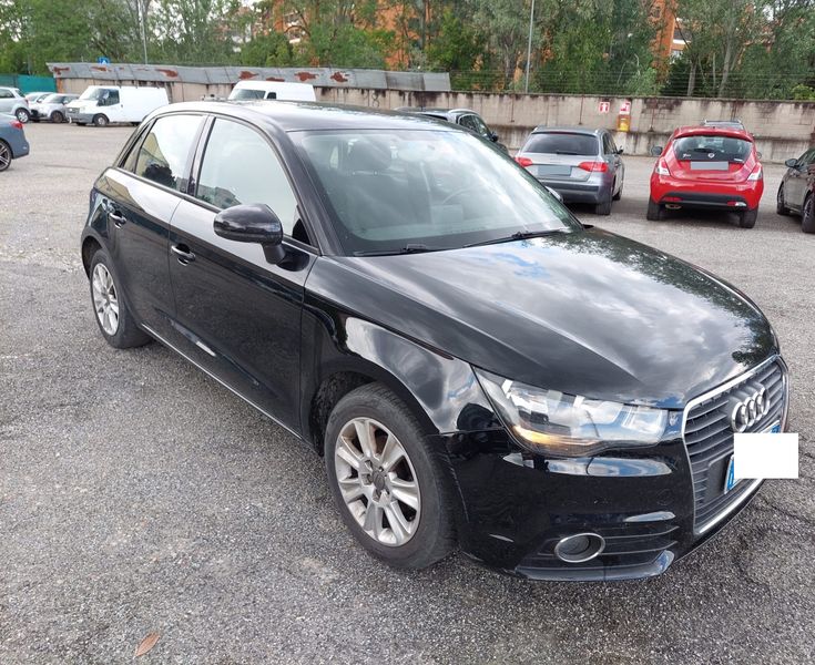 Audi A1 Sportback 1.6 TDI Attraction 2015 – снимка 6