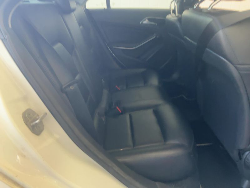 Mercedes-Benz CLA-Klasse CLA 200 d Sport 2014 – снимка 19