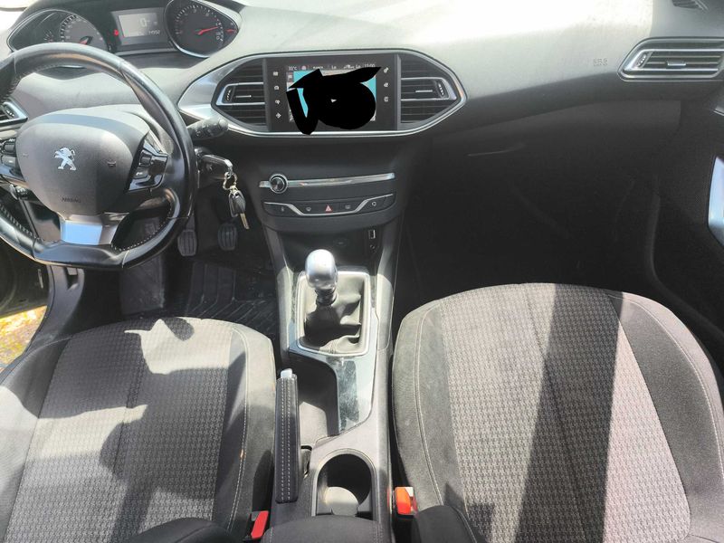 Peugeot 308 1.6 Blue-HDi Style 2017 – снимка 11