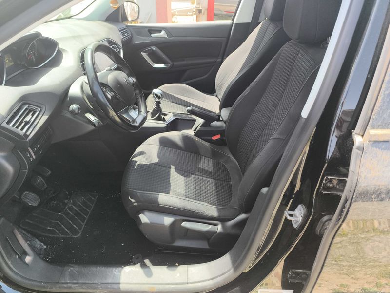 Peugeot 308 1.6 Blue-HDi Style 2017 – снимка 19