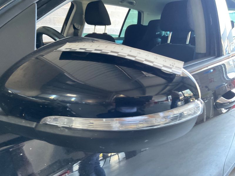Volkswagen Golf VI 2.0 TDI Carat BlueMotion Tech 2012 – снимка 25