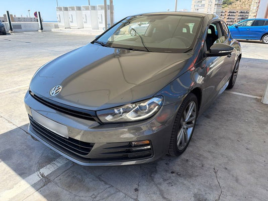 Volkswagen Scirocco 2.0 TDI R-Line BlueMotion Tech 2017 – снимка 1