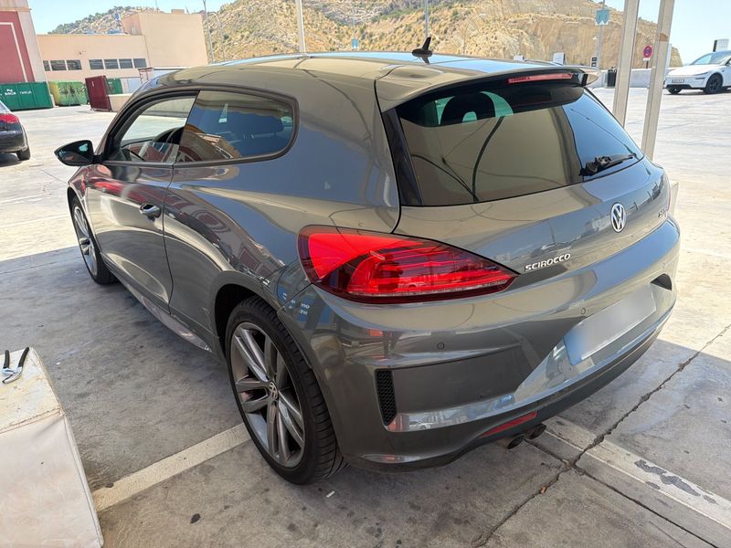 Volkswagen Scirocco 2.0 TDI R-Line BlueMotion Tech 2017 – снимка 6