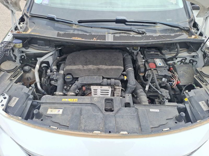 Peugeot 3008 1.2 PureTech Crossway 2018 – снимка 8
