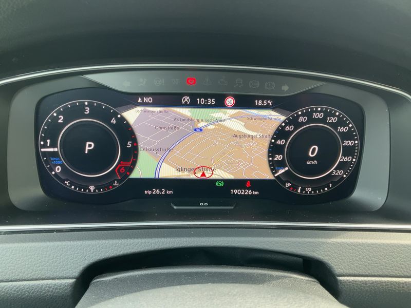Volkswagen Golf VII 2.0 TDI Highline BlueMotion Tech 2019 – снимка 19