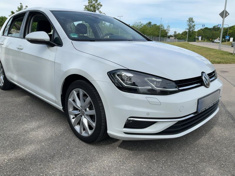 Volkswagen Golf VII 2.0 TDI Highline BlueMotion Tech 2019 – снимка 12