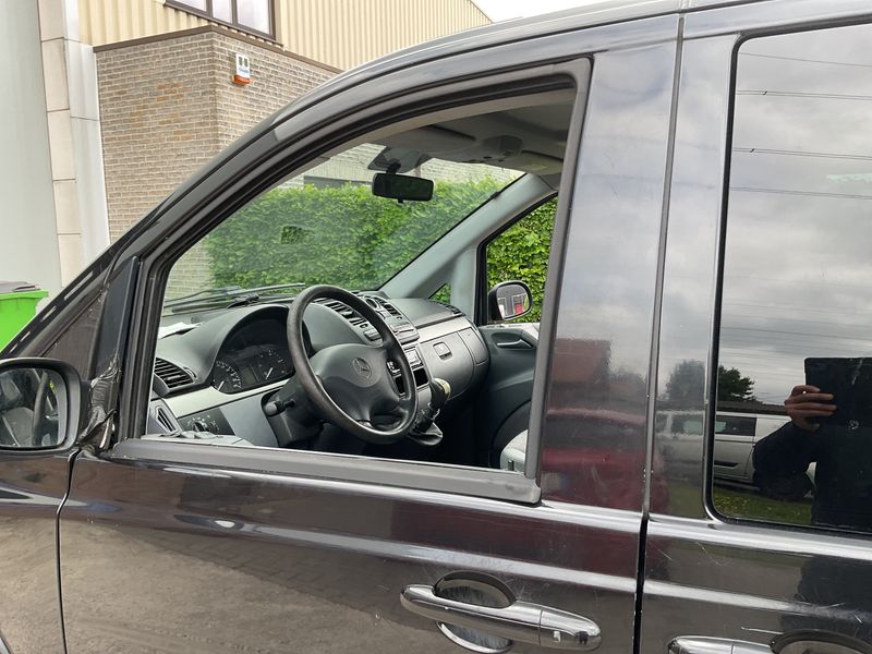 Mercedes-Benz Viano 2.1 CDI extralang Trend 2009 – снимка 64